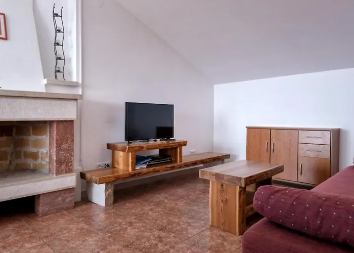 Dolac Side Hvar Town